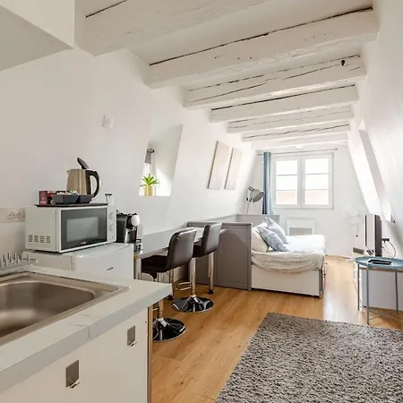 ** Cathedrale Centre** Apartament